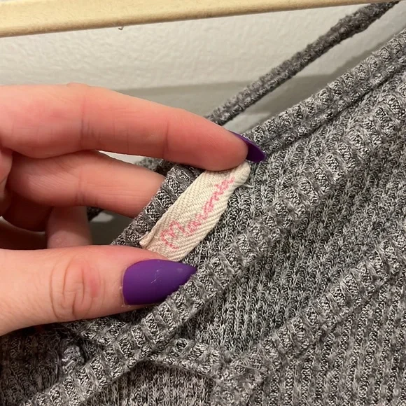 Cross Front Long Sleeve - Picture 2 of 4